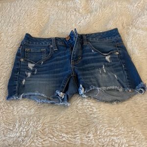 American Eagle Size 4 shorts!